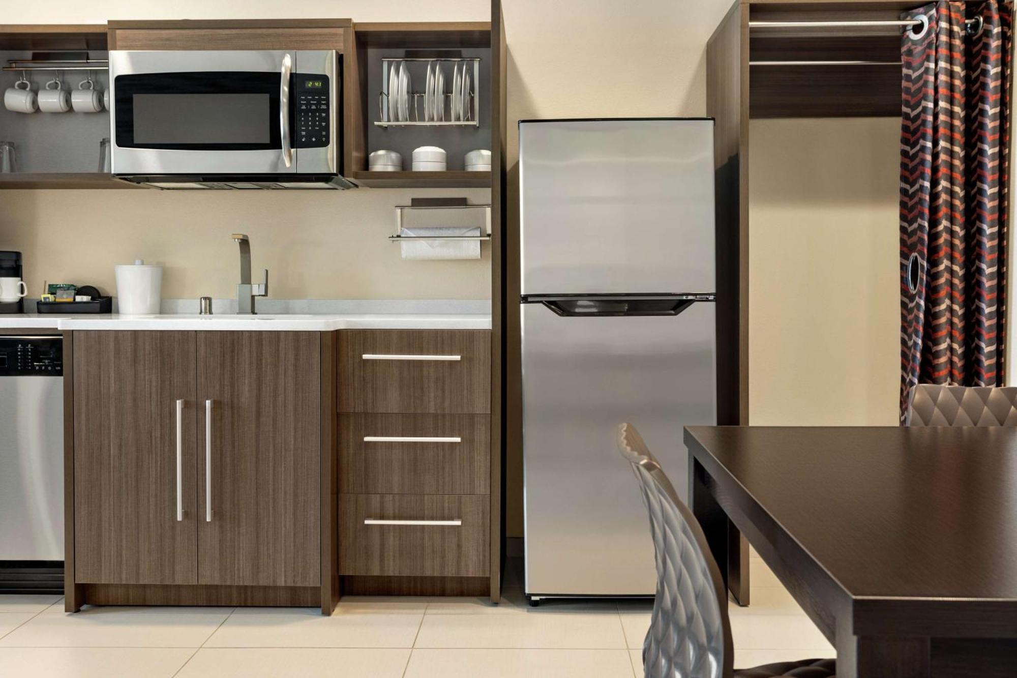 Home2 Suites By Hilton Minneapolis University Area Eksteriør billede