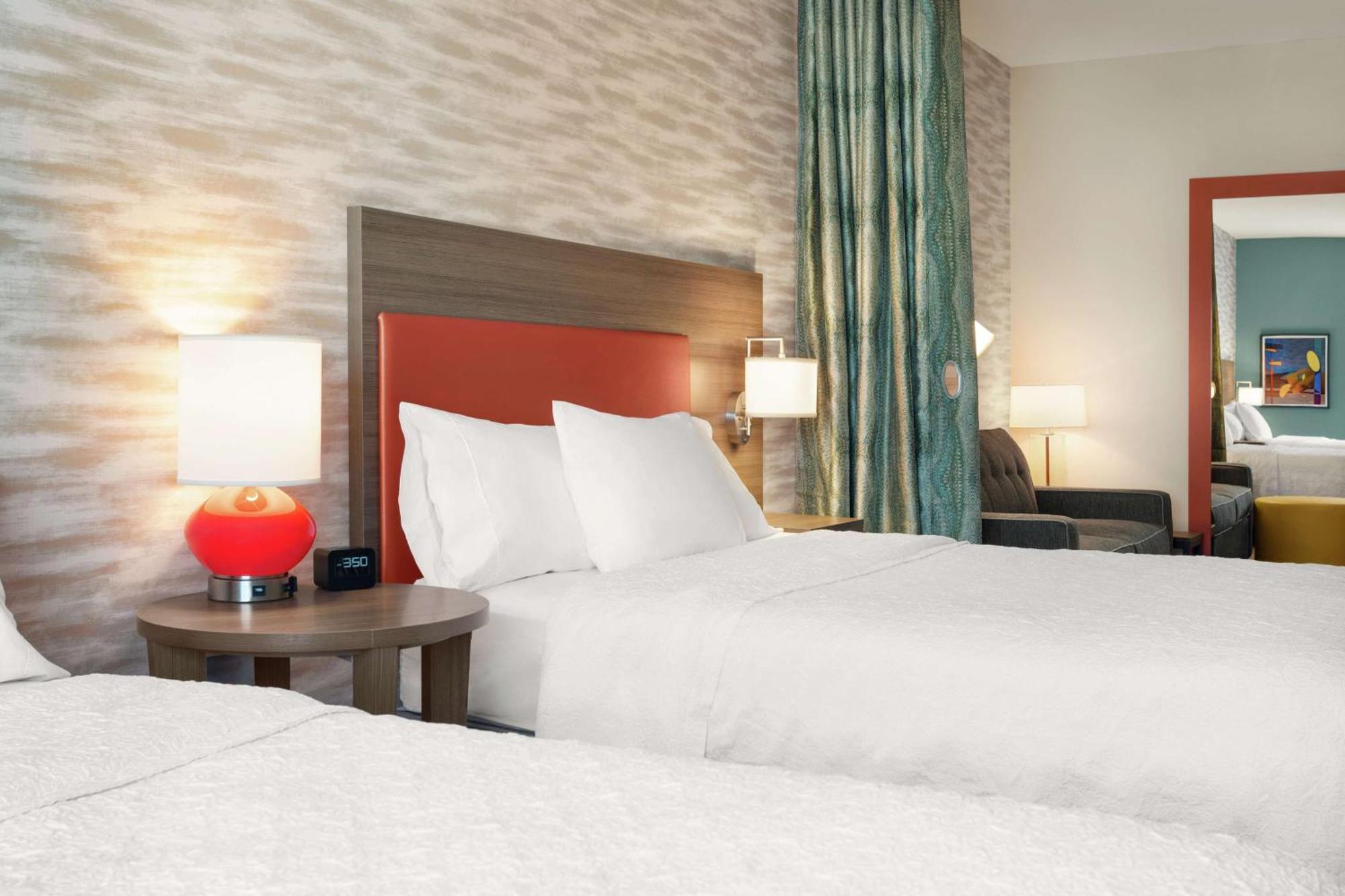 Home2 Suites By Hilton Minneapolis University Area Eksteriør billede